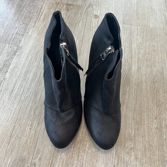 Womens Michael Antonio Black Booties - 10 - Picture 2 of 9
